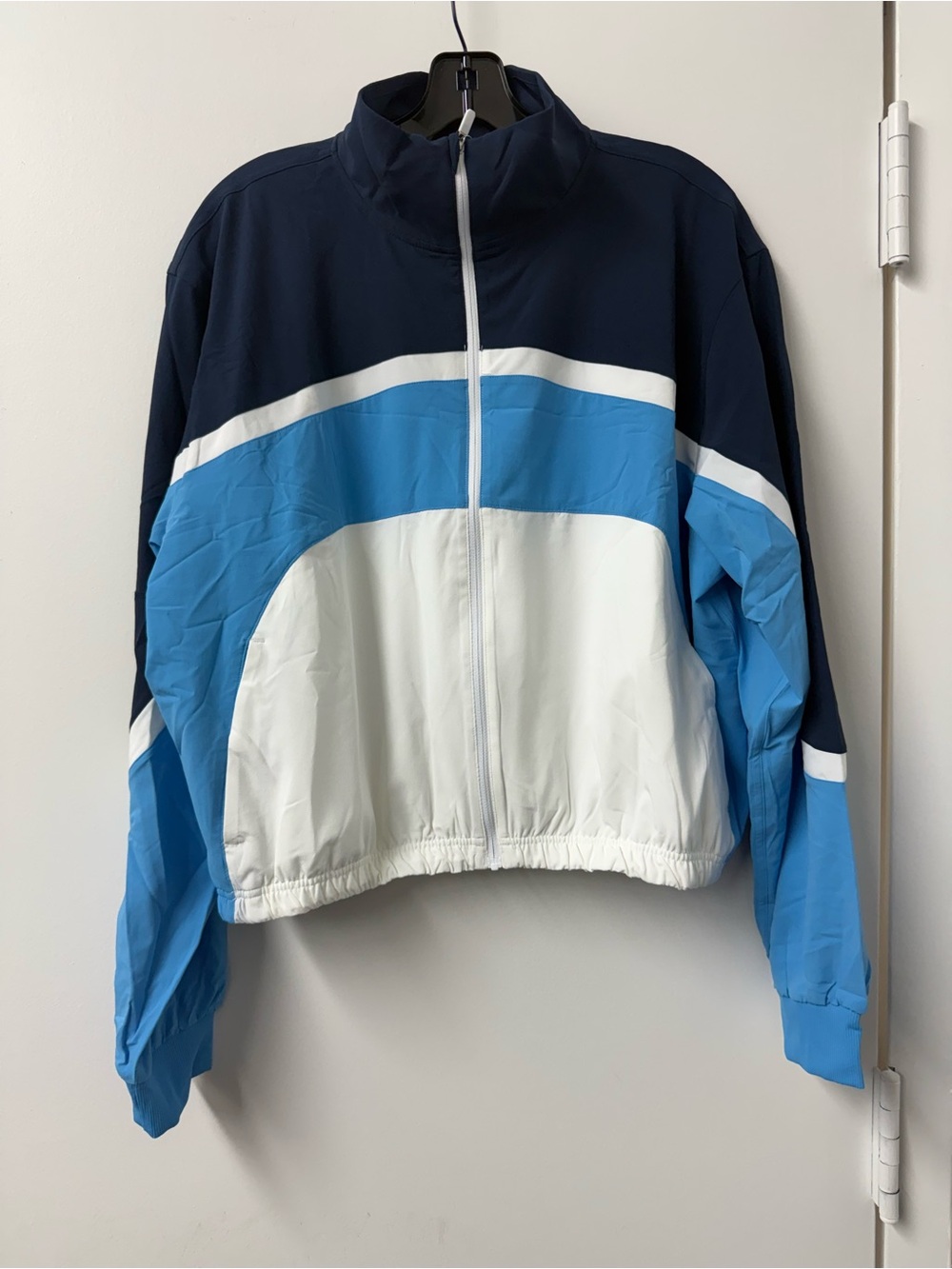 LuluLemon Court Champ UV-Protective Tennis Jacket in Ocean Wave/Club Blue